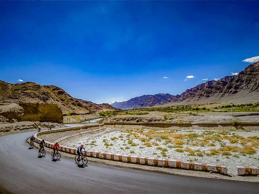 13 Days Cycling From Manali to Leh Tour
